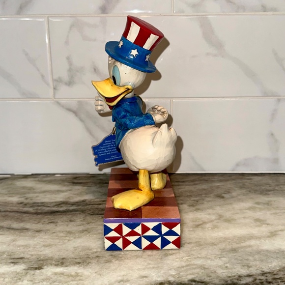 Jim Shore Disney PATRIOTIC DONALD DUCK Yankee Doodle Duck Figure 4th of July NEW - Picture 5 of 9